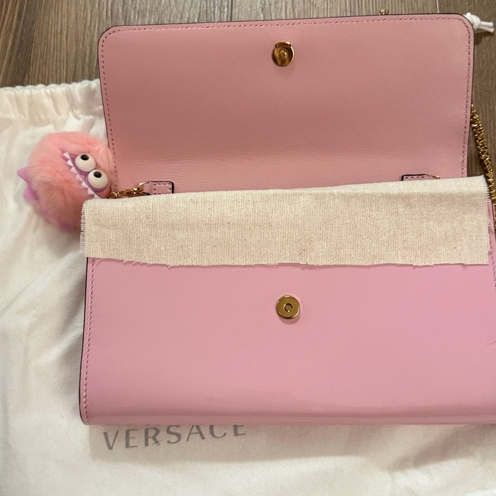 New versace pink patent leather envelope clutch crossbody - Picture 4 of 8